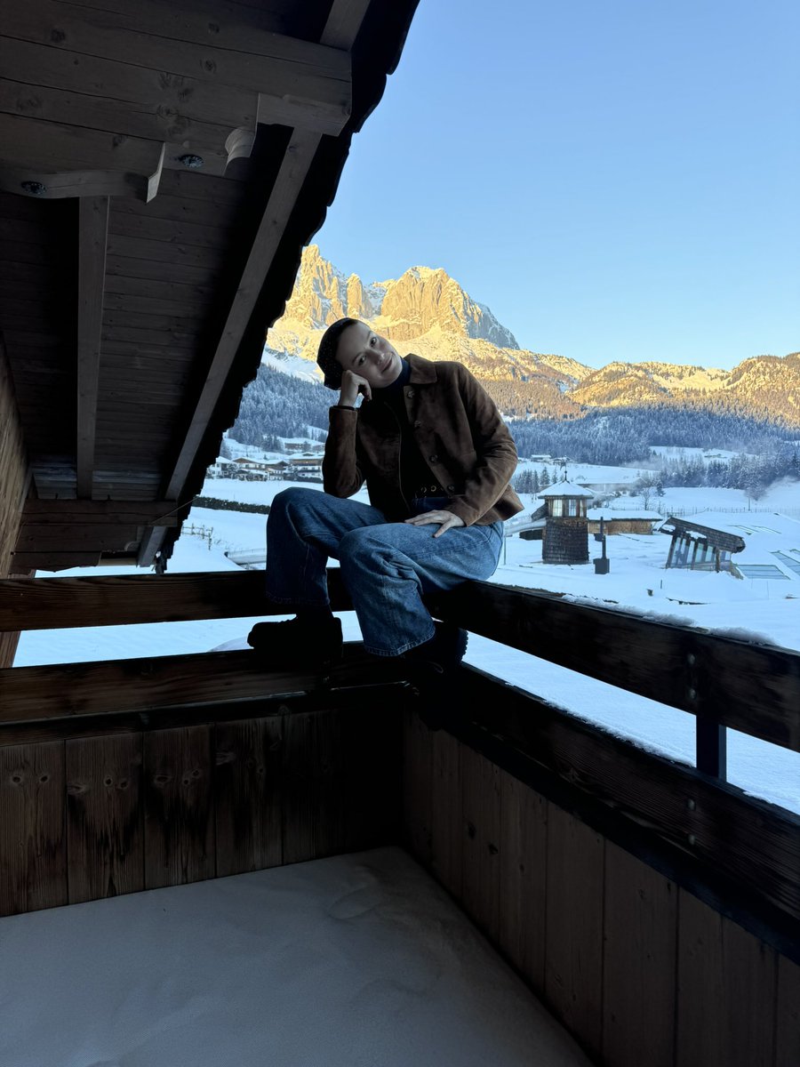 brielarson's tweet image. 