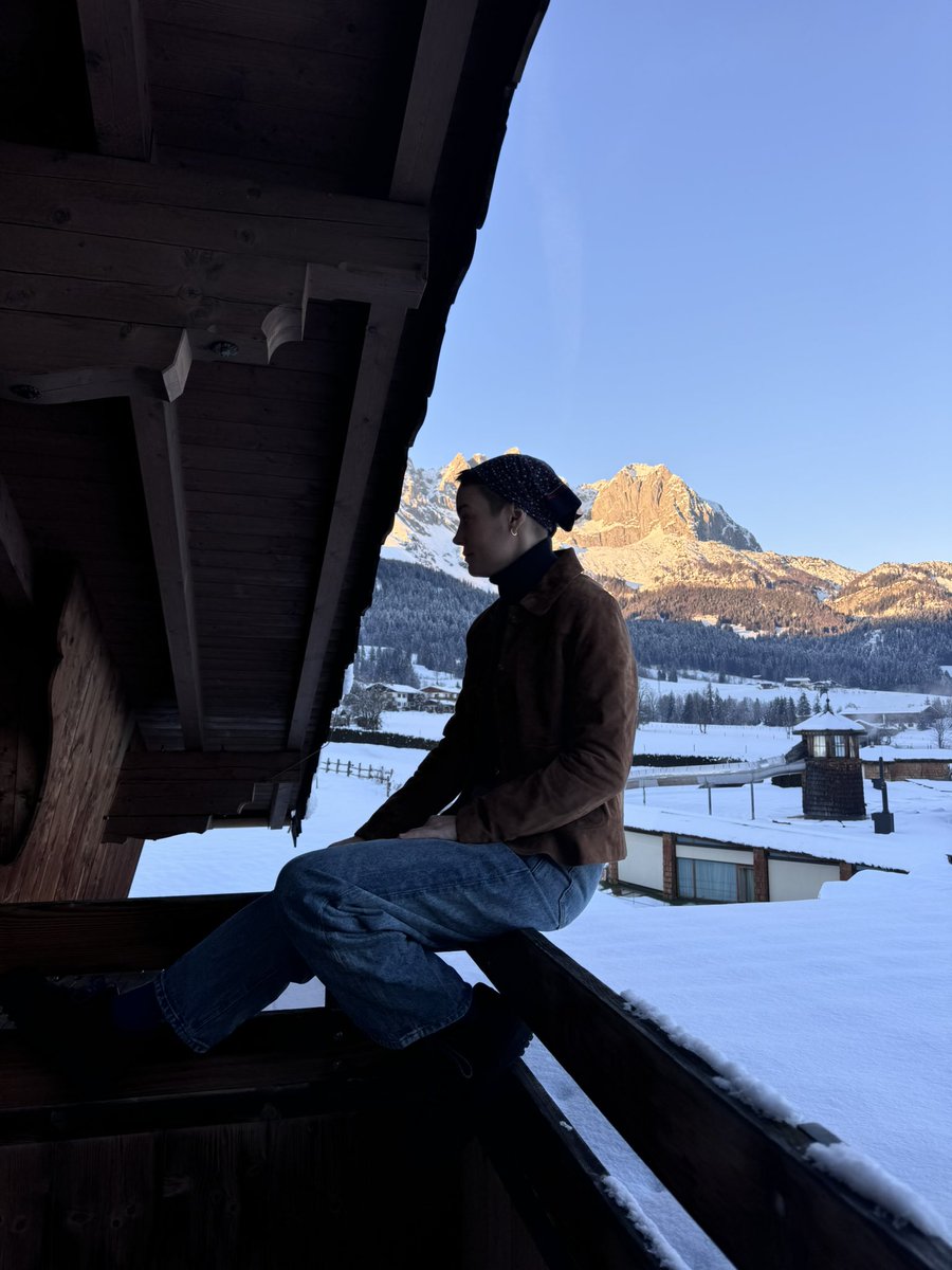 brielarson's tweet image. 