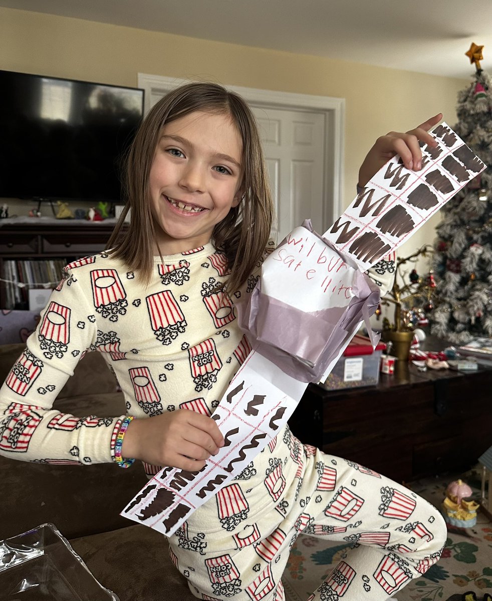 Red seat tweet media