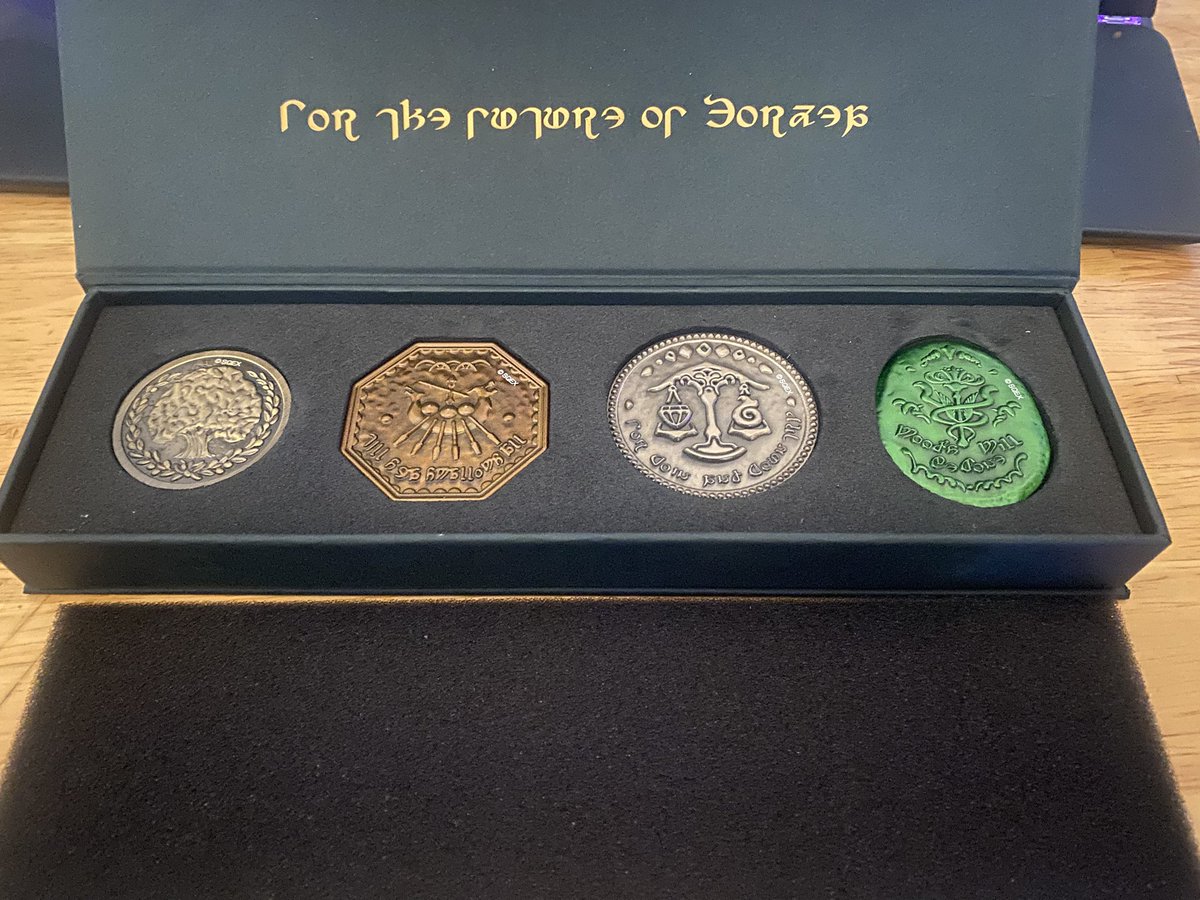 Higashee's tweet image. Oh hell yeah, look what finally got here. I almost forgot I preordered this.