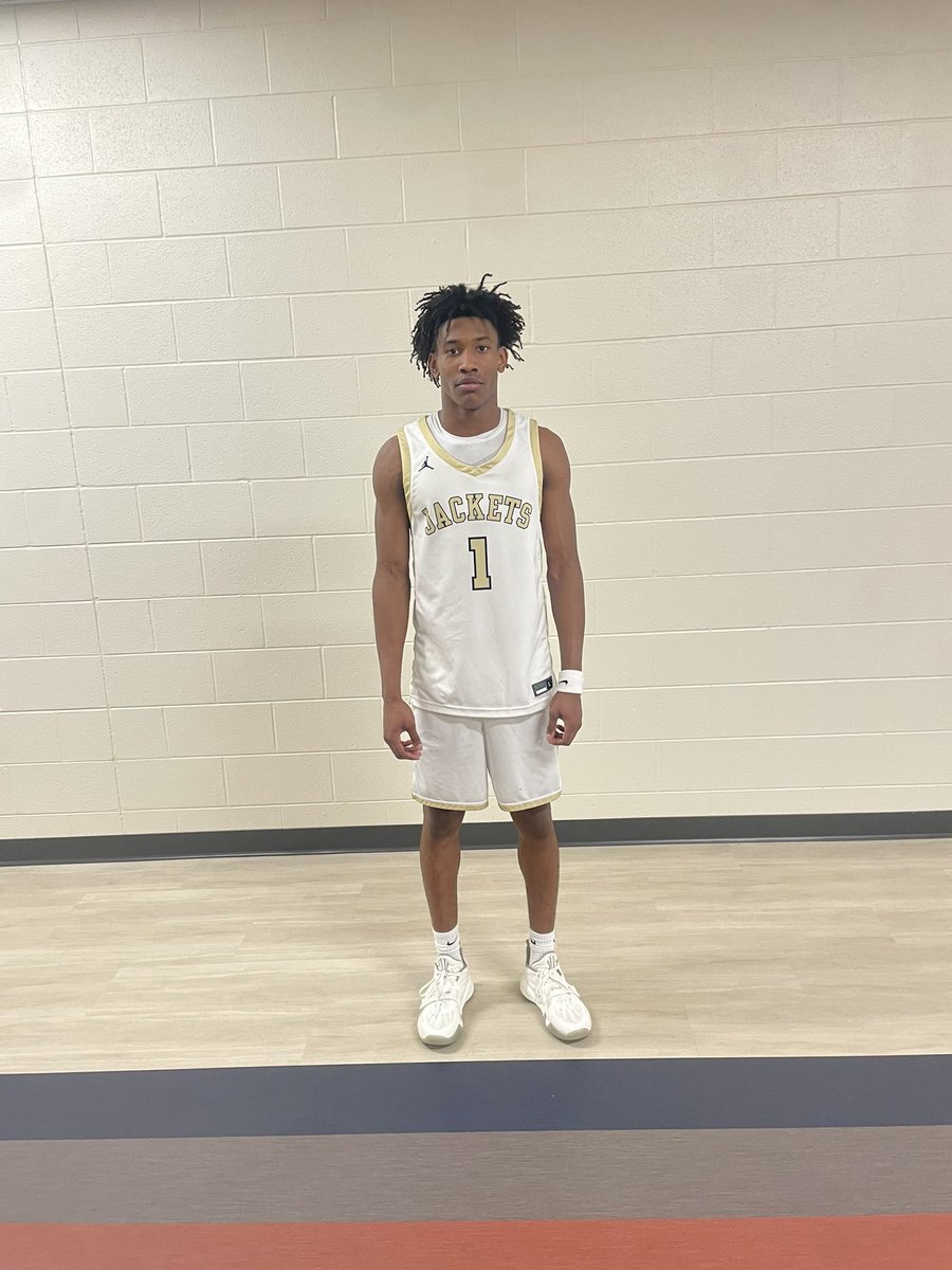 Oakland- 62
Springfield-58

Oakland MVP- Yesiyah Cobb
Springfield MVP - Jermaine Cobbins 

Final
Music City Hoopfest