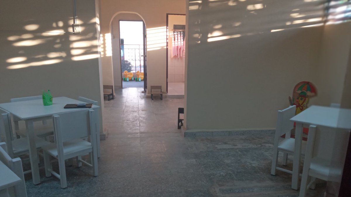 maya_bernabeu's tweet photo. #ConLaFuerzaDeLaUnidad #Mayabeque en saludo al #66AniversarioDeLaRevolución pone a disposición de la #PrimeraInfancia nueva Casita Infantil "Rayitos de Sol" de la Empresa Cárnica #NuevaPaz @DiazCanelB @BYuniaky @lamas_aguiar @Y24540Yisel @naimatrujillob @BequeMaya @CubaMined . https://t.co/Btotxd28WK
