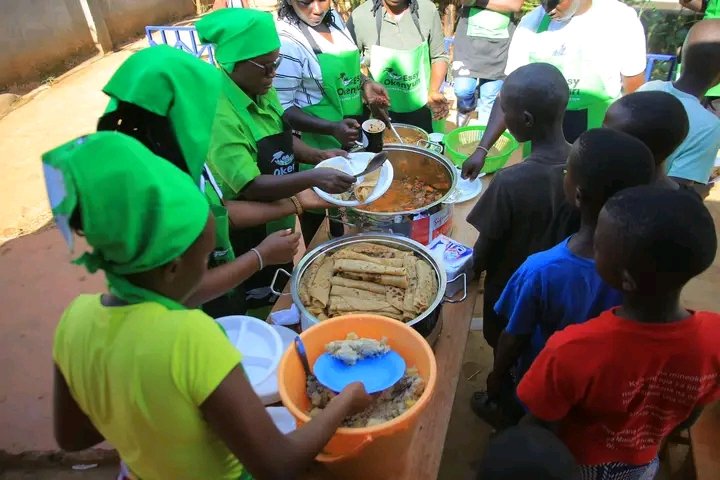 SP_Comentary's tweet photo. Senator @OkenyuriEsther through the Essy Okenyuri Nyaituga Foundation led a festive season visit to the Kenya Citadel Children's Home

//Gigiri Raila Assad Nairobi CBD BREAKING NEWS maraga Gachagua abducted OCCRP Monday is Monday Newcastle Kanja central police station Omtatah // https://t.co/U9J4uxOxcE