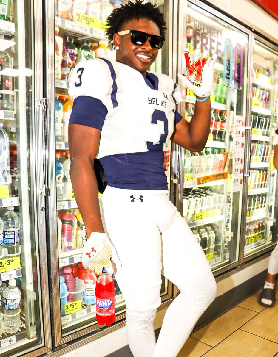 Class of 2025 slot receiver/ATH out of MD!!
hudl.com/v/2R6ERM
(8-12) games played 

4.4 40yds

10.7 100meter 

38 receptions for 502yds

2 interceptions

25 tackles

<a href="/FTRreport/">Fast Track Recruits</a> <a href="/BACoachPickett/">Julian Pickett</a> <a href="/TavaresGar86480/">Coach Tavares Garland</a> <a href="/Coach__Al/">Albert Taylor</a>