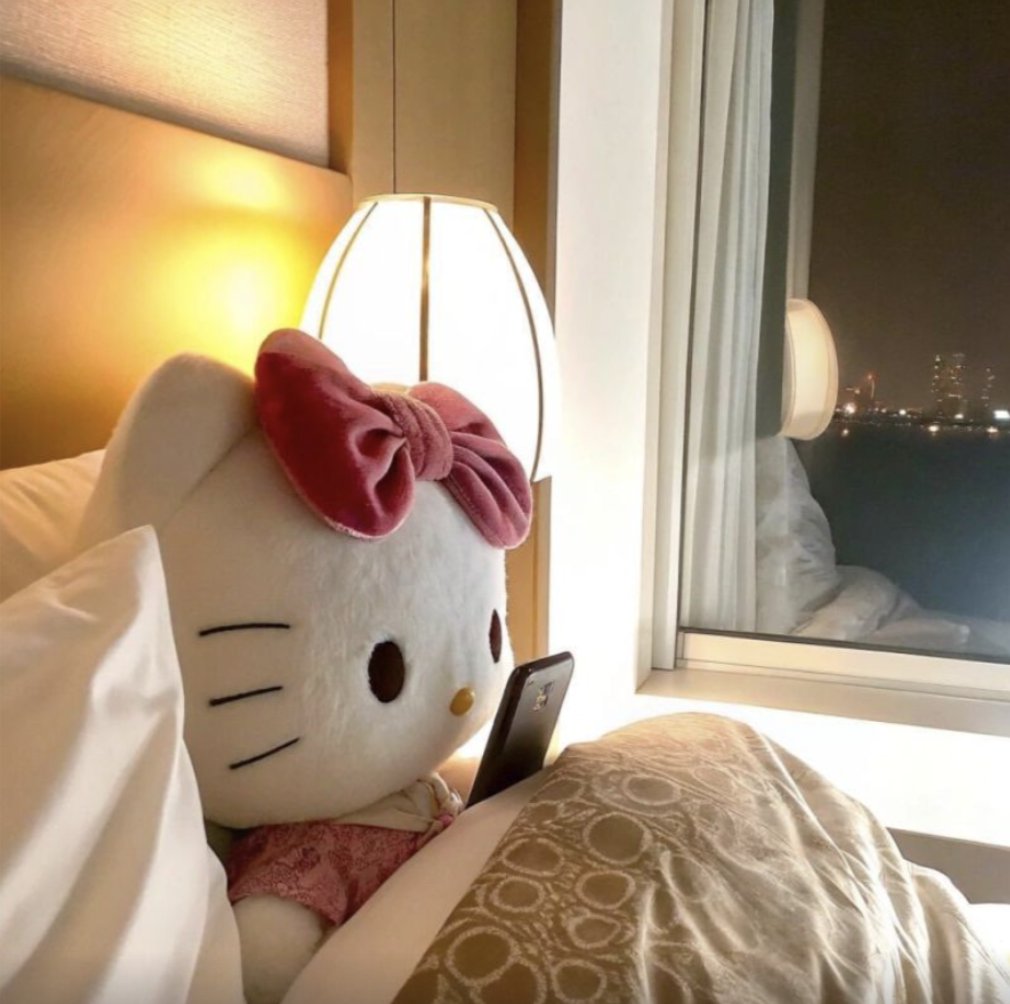 #SocialMediaManagers on their holiday like