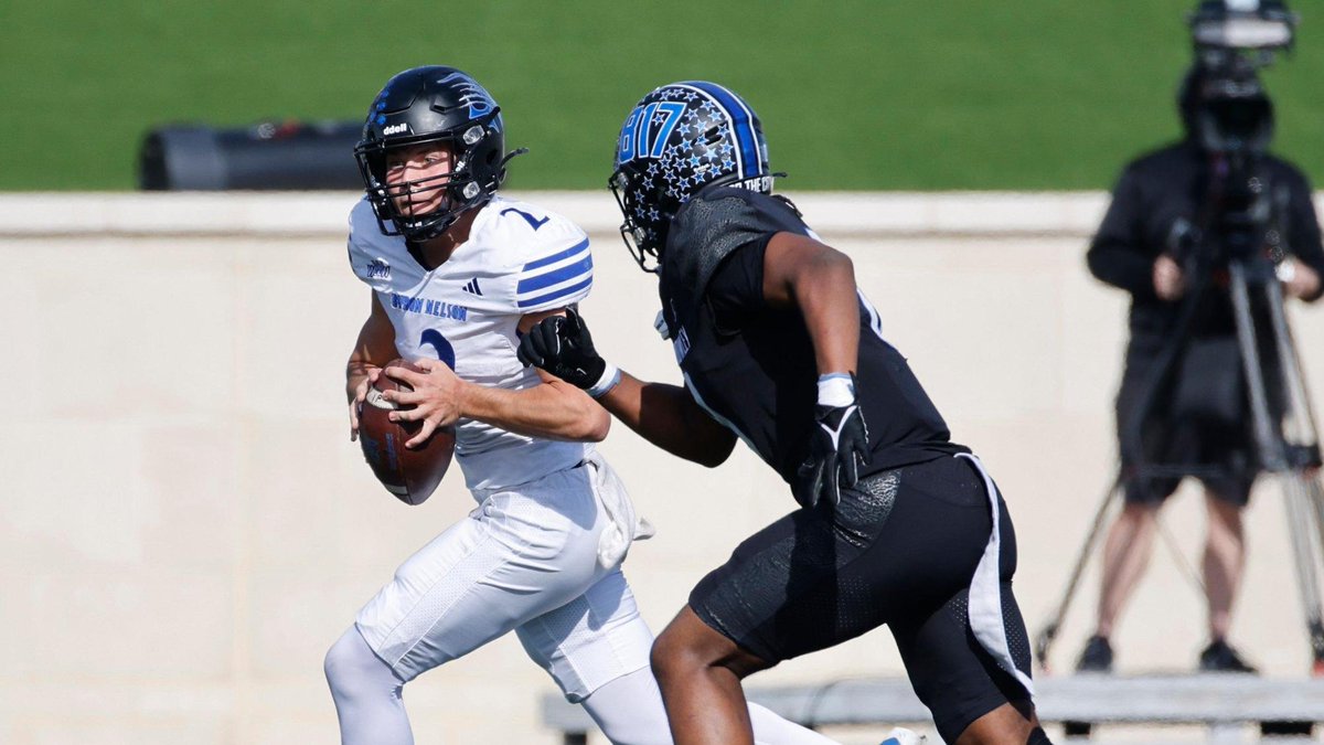 Star-Telegram Readers' Choice Defensive Player of the Year (1/2). #txhsfb

Owen Henderson, Aledo
Ja'Brelle Asberry, North Crowley
Jonathan Cunningham, North Crowley
Christian Gleason, FW Benbrook

VOTE : star-telegram.com/sports/dfwvars…