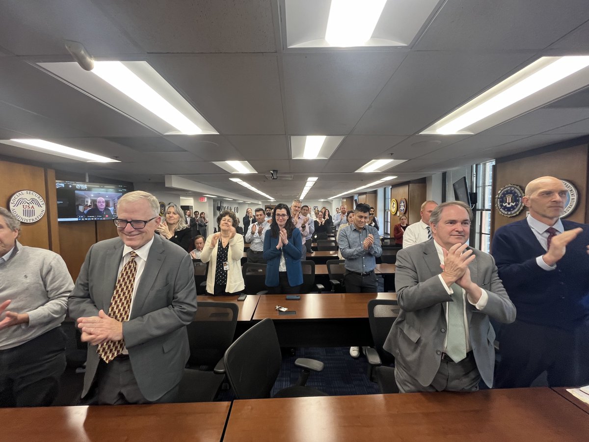 U.S. Attorney Martin Estrada has honored longstanding and beloved Assistant United States Attorney Scott Garringer by renaming the office’s main meeting room the Garringer Conference Room. Garringer has devoted his career to our office and continues to serve as a mentor to AUSAs.