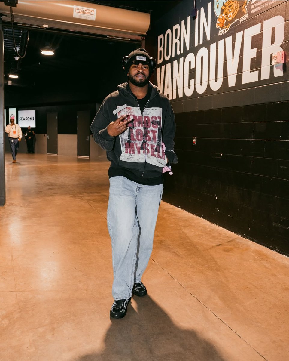 Lost Karacter tweet media