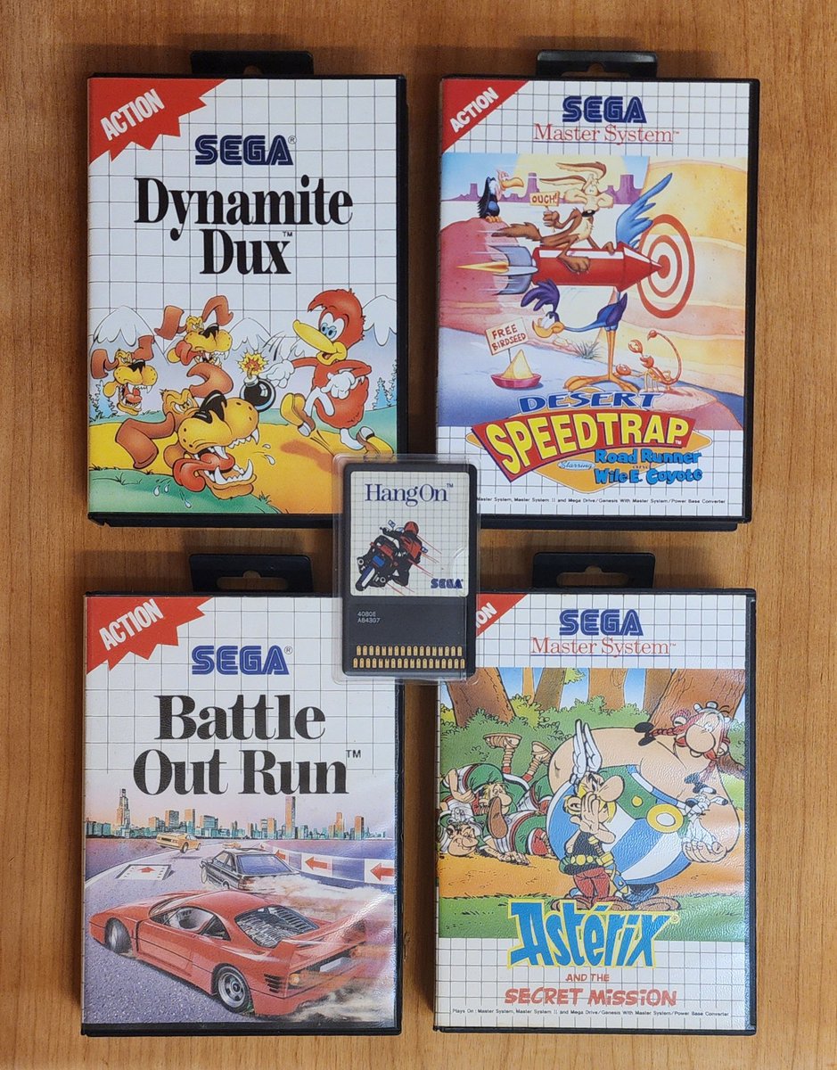solutionxero's tweet image. I FINALLY OWN #DYNAMITEDUX - a decade after @HCGSHOW introduced me to it! 🏆

a month after ordering, they finally arrived from Finland 😏 im done buying for the #segamastersystem 🙅‍♂️ lol missed out on astro warrior / pit pot tho 😭