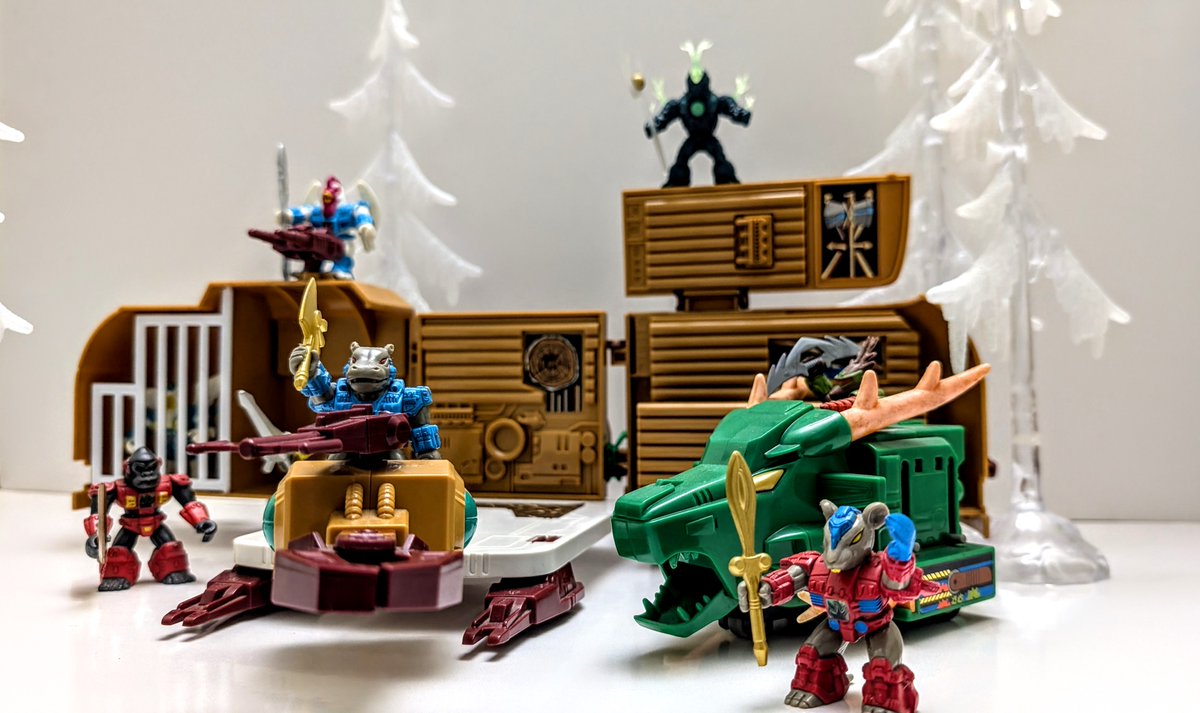 Tallus76photos's tweet photo. #battlebeasts #beastformers #transformers #takara #hasbro #hasbrobattlebeasts #battlebeasts🔥📷#battlebeastscollection #battlebeastscollectors #beastformer #minifigures #rubberfigures #actionfigures #80sKids https://t.co/vTkaldK5OQ