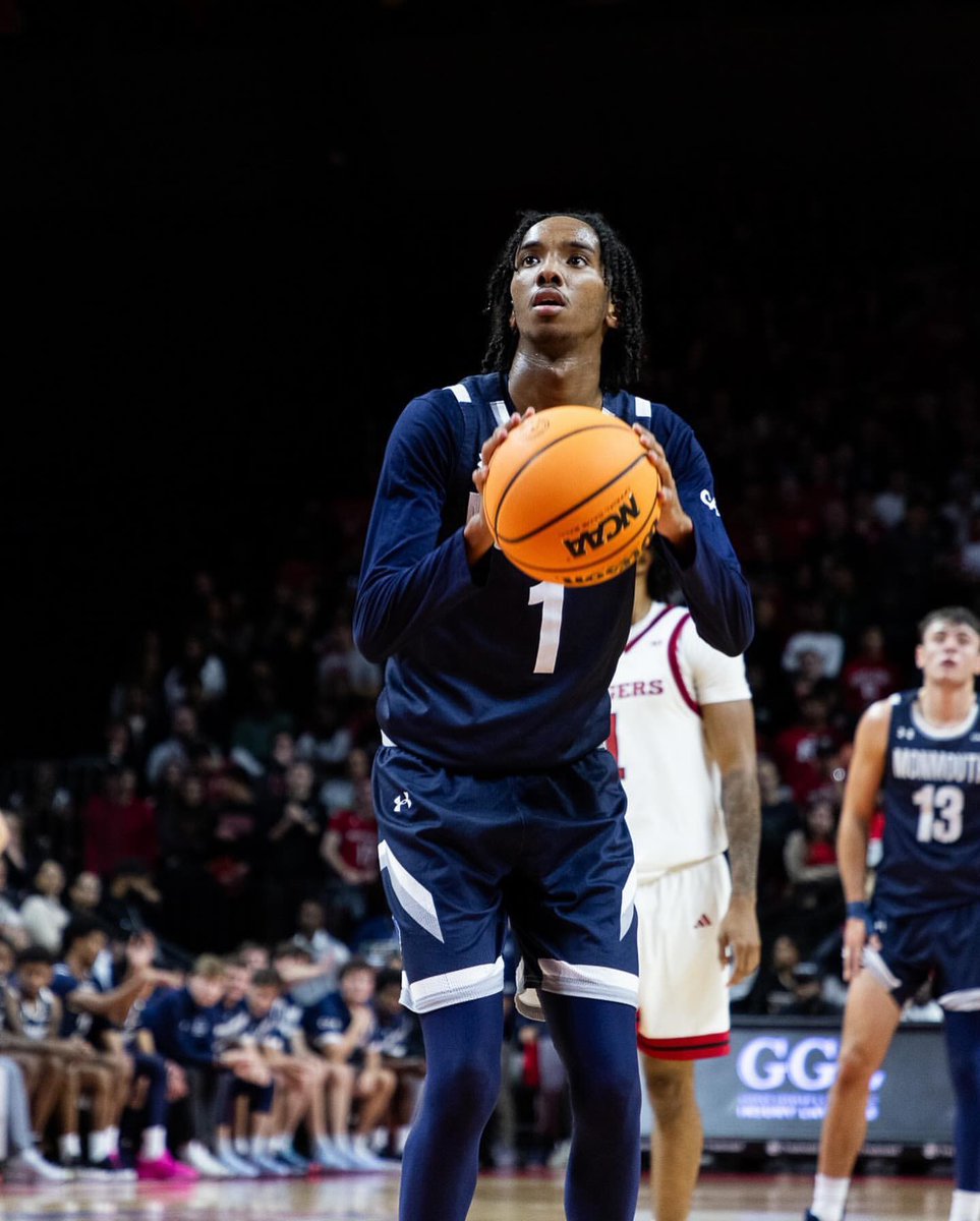 SoeliteBBall's tweet photo. Soph Abdi Bashir ends the non conference schedule averaging 21.1 PPG | 41% FG | 43% 3PT (9 3PA) | 93% FT

Stats vs HM (Auburn, Rutgers, Seton Hall, Mich State): 25 PPG | 48% FG | 48% 3PT | 100% FT

The kid is a pure bucket getter &amp; the best shooter in the country 📈 #TheEliteWay https://t.co/buBT0bti1K