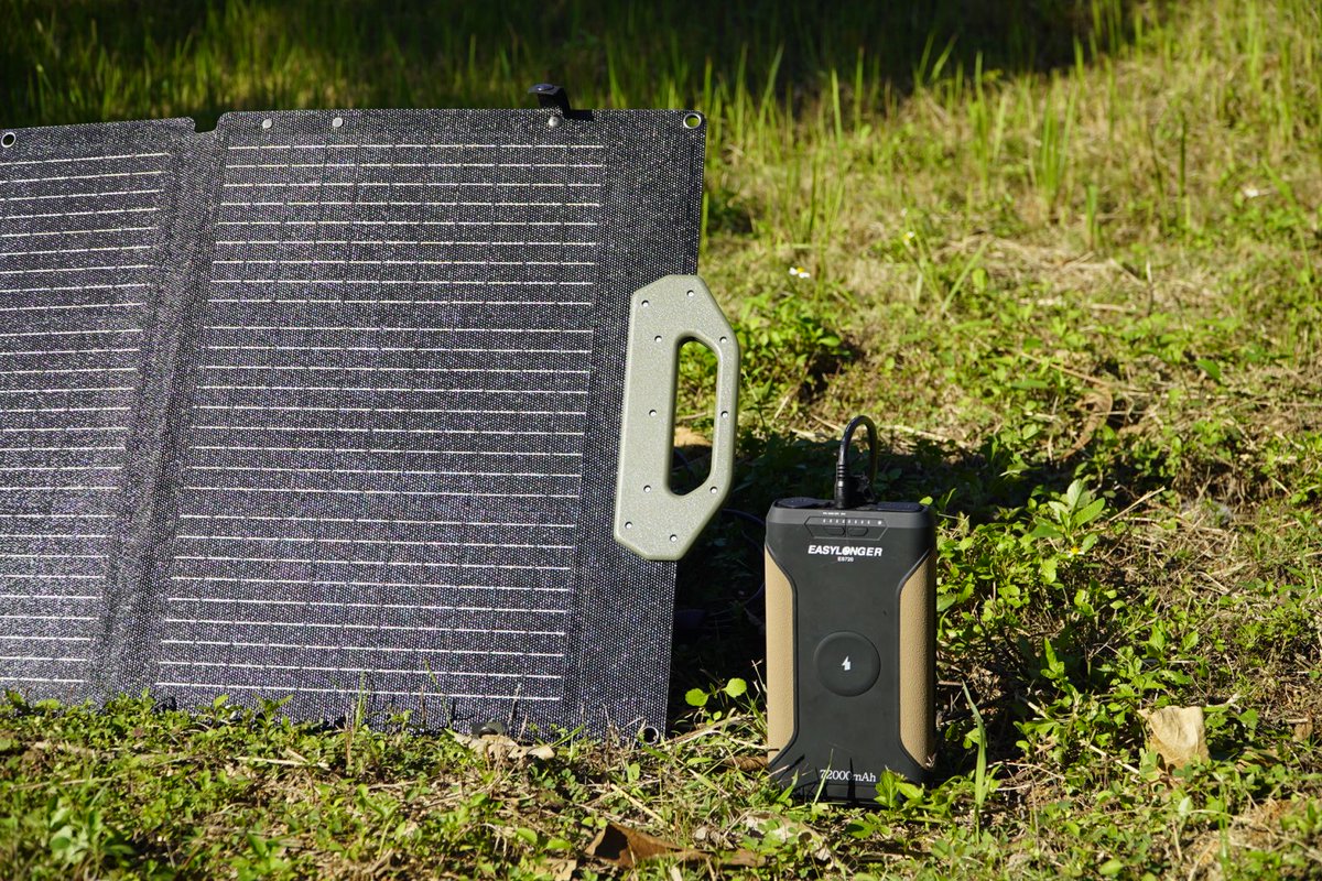 easylonger's tweet image. Winter Sunshine: The Perfect Blend of Outdoor Fun and Unlimited Charging Power.🌞🔋❄️

#EASYLONGER #EASYLONGERpower #outdoorpower #es720 #backupbattery #portablepower #solarcharing #powerstation #cpapbattery #outdoorlife
