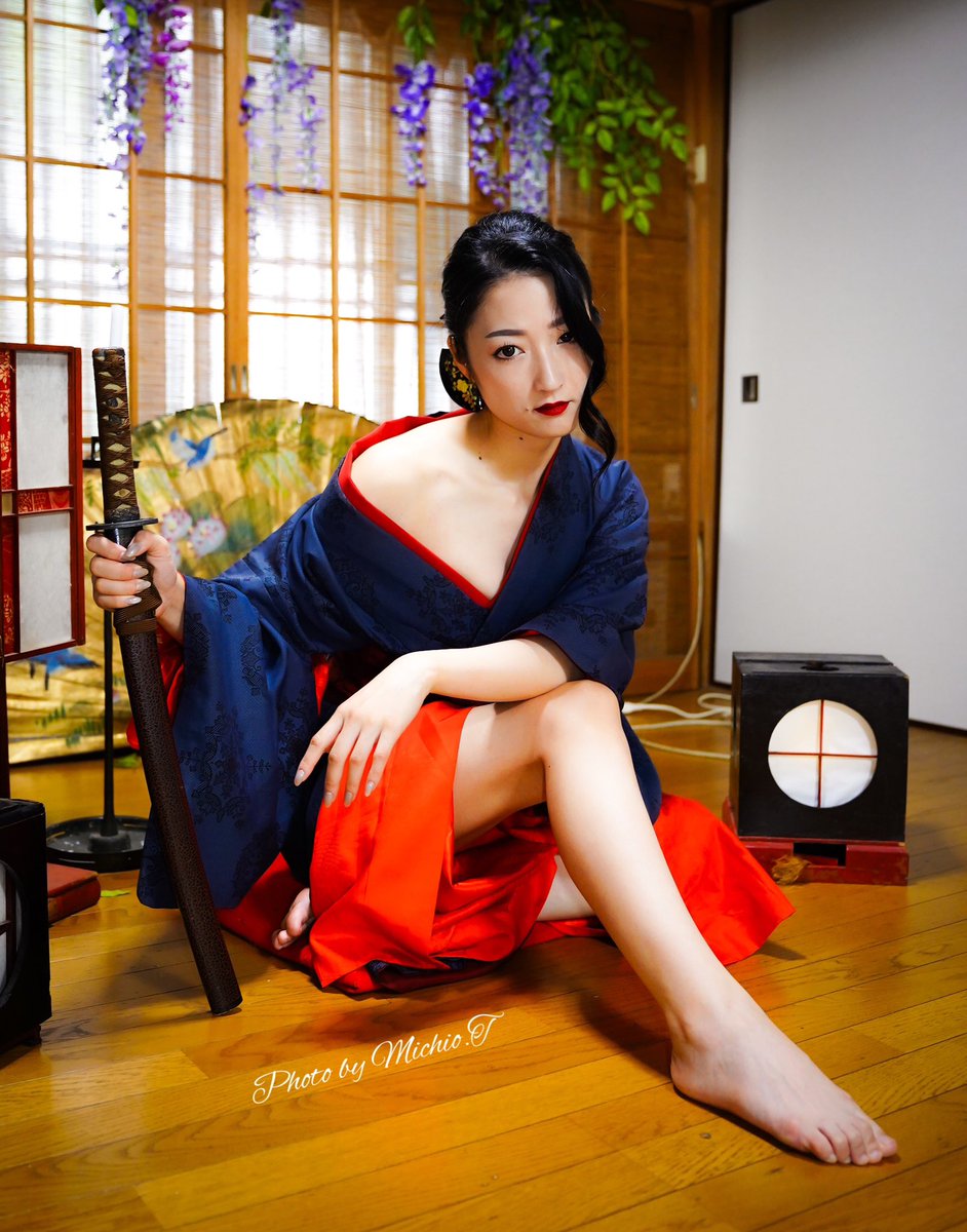 hero_michio's tweet photo. From My photo work 
Model : @hikarun0917
2024はありがとうございました。
2025よろしくお願いします。
#photographer
#art
#fashion
#ファッション
#model 
#portraitmood
#portrait
#portraitvision
#jp_portrait部
#loves_united_portrait
#撮影モデル
#フリーモデル
#東京カメラ部 https://t.co/OhCX4Y4mtY
