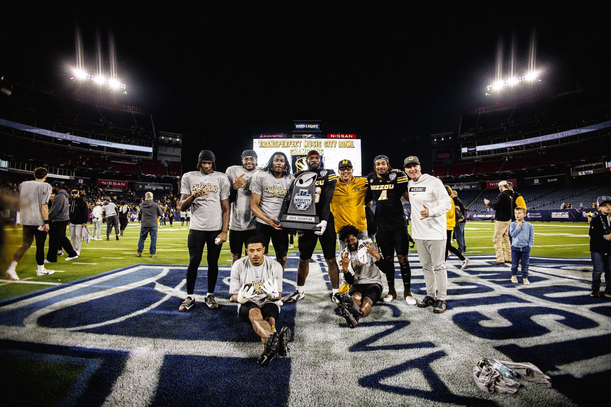 Champs. 

#MIZ | #STP