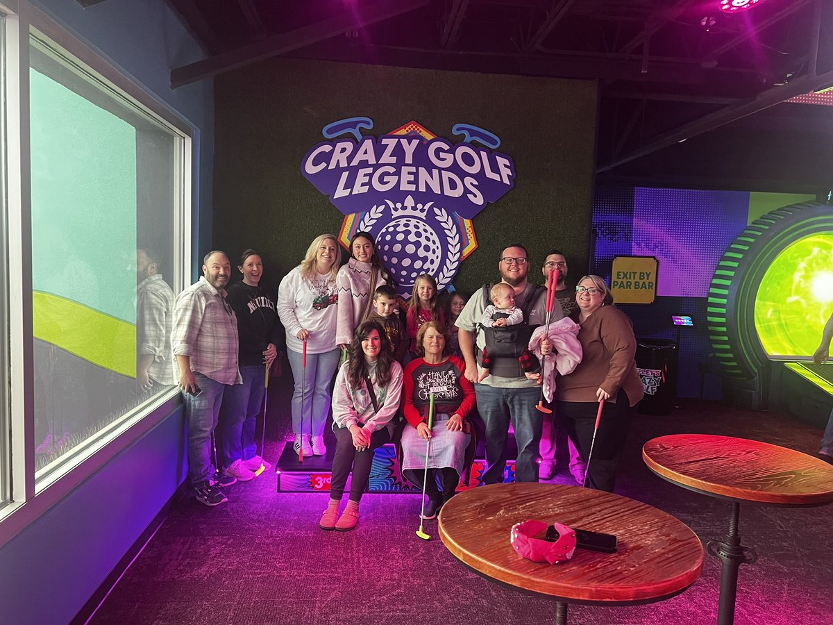 I’ve so enjoyed the past few days celebrating Christmas with family! Extremely blessed &amp; thankful!

I haven’t been on twitter, or X, or whatever this thing is called for a year now. I’m sure you’ve missed me very much. I’ll try to do better in 2025 😂