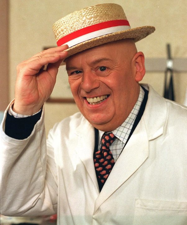 nerdyme316's tweet photo. The only real butcher in Manchester #nufc https://t.co/NaBEp3GqtN