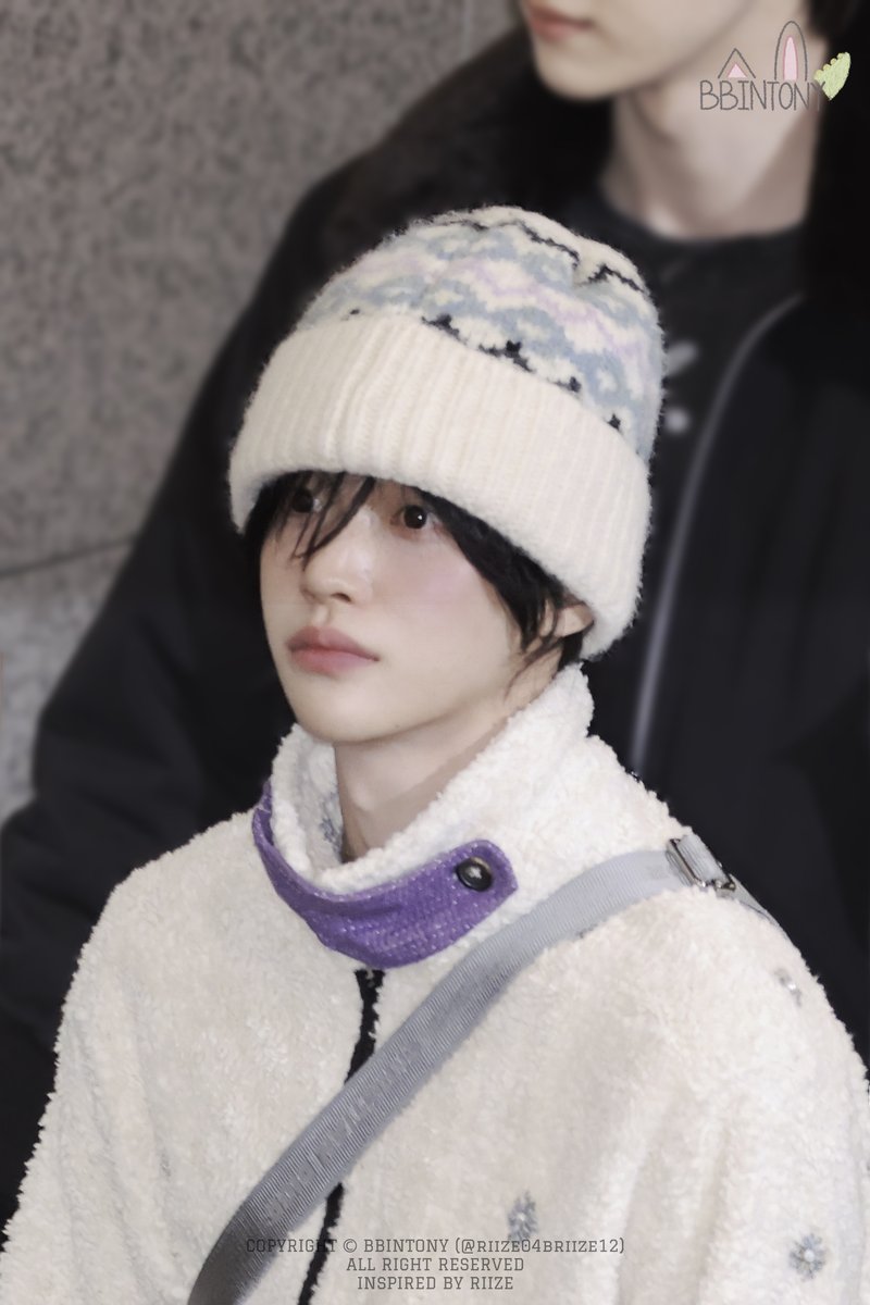 riize04briize12's tweet image. 241228 ICN WONBIN 입국

브리즈〰 원빈이랑 함께 HAPPY NEW YEAR 🥳
#라이즈 #RIIZE #ライズ #원빈 #WONBIN #ウォンビン #비니원빈 #원빈공항 #라이즈공항