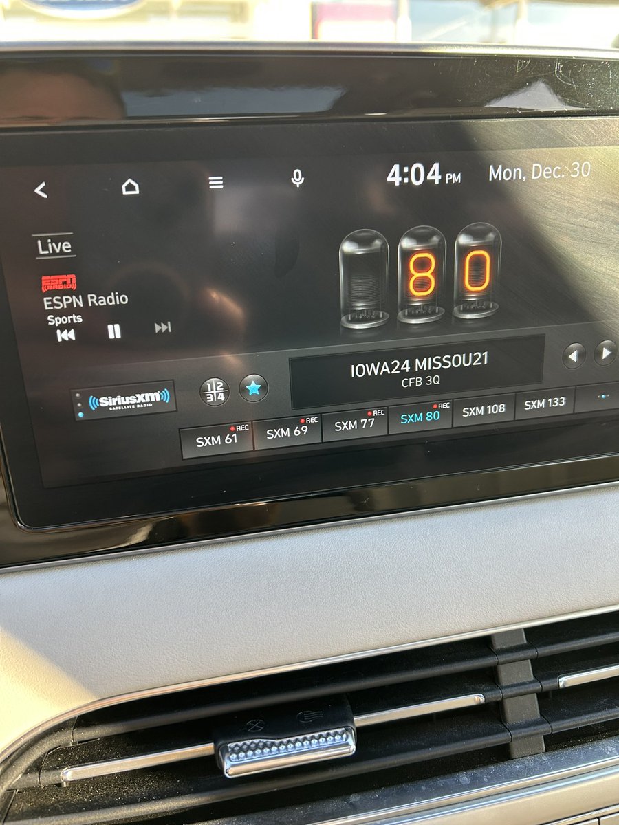 Dear <a href="/ESPNRadio/">ESPN Radio</a> <a href="/SIRIUSXM/">SiriusXM</a>...how do you spell Mizzou?! <a href="/MizzouFootball/">Mizzou Football</a> <a href="/MizzouAlumni/">Mizzou Alumni</a>
