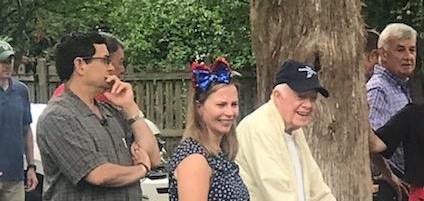 I'm feeling so grateful for the chance to meet President Carter, and for learning from his incredible life of service to others: linkedin.com/posts/jenolsen…

And I'm also reminded of how he put people at ease, even if you were wearing a goofy patriotic hat to celebrate 4th of July