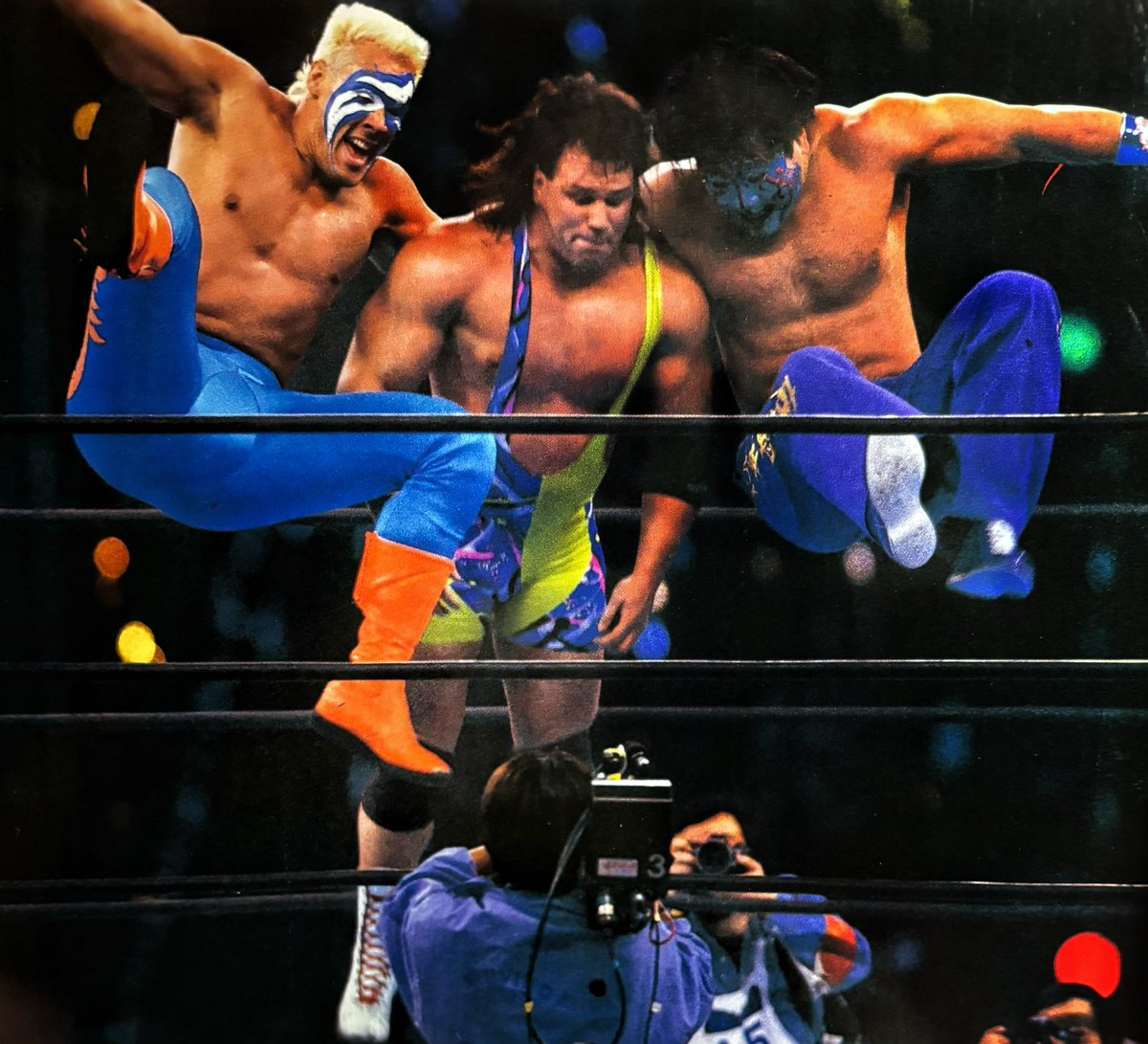 vintagepuro's tweet image. Sting &amp;amp; The Great Muta hit Scott Steiner with a double bulldog! (1.4.1992) 🌟