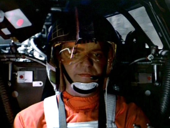 sw_holocron's tweet image. Angus MacInnes, the actor who played Jon ‘Dutch’ Vander in Star Wars and Rogue One, has sadly passed away at the age of 77.

The Force will be with you. Always ❤️