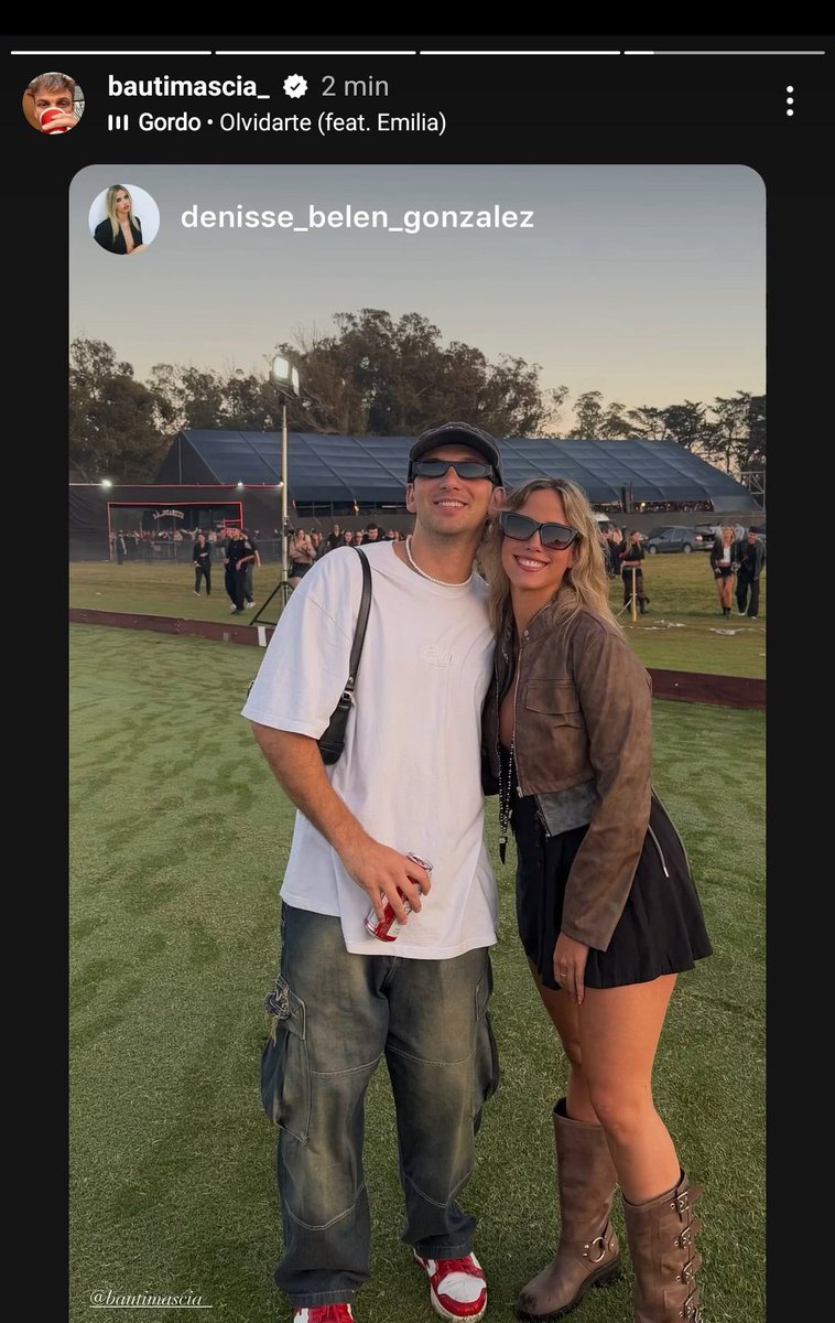 a veces estoy re tranqui y de la nada me pongo a pensar en como triunfamos con nuestro shipp (ahora matrimonio), valió la pena totalmente bancarlos y sufrir con ellos por meses🙏🏻