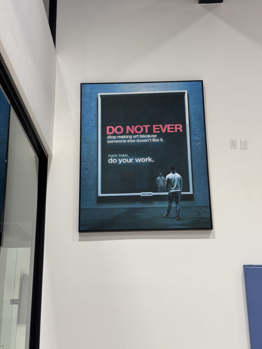 NTmoney's tweet photo. Bullish on physical cryptoart ♥️ https://t.co/n87T4SZmEk