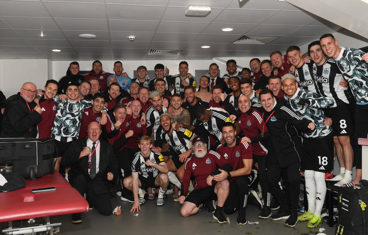 WHO'S THAT TEAM WE CALL UNIIIITED? 🔥