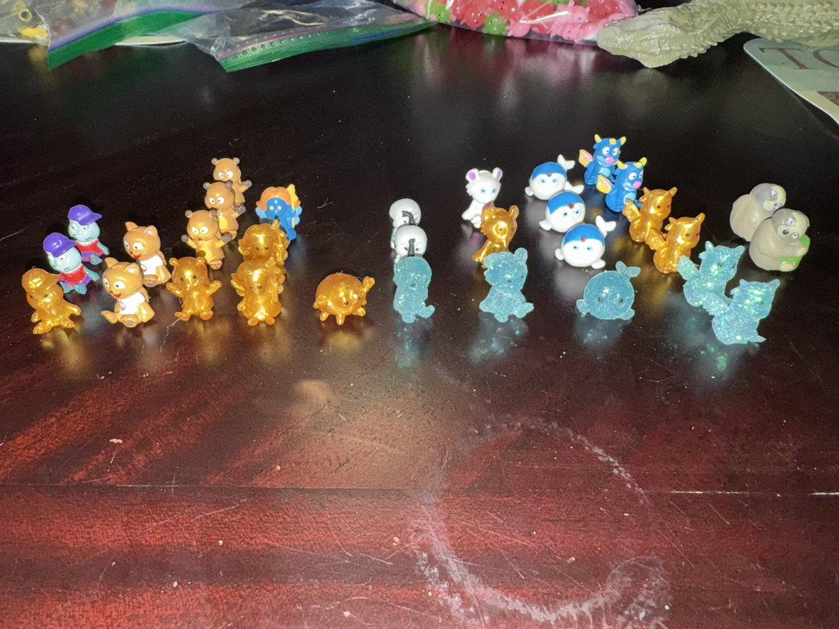 My son opened a bag of season 3 and 4. This is what he got. <a href="/veefriends/">VeeFriends</a>