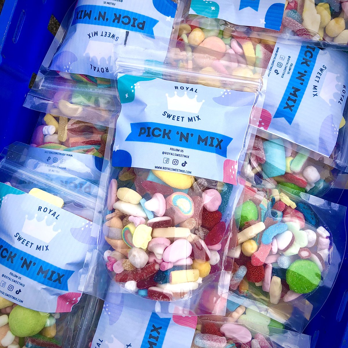 royalsweetmix's tweet photo. “Sweeten your day with our online Pick ‘n’ Mix shop! 🍬🍭 Choose your favorites and get them delivered straight to your door. Treat yourself today! 🛍️✨ #PicknMix #SweetTreats #OnlineShopping” https://t.co/IwpYi0zXaC