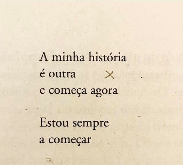 arrache_coeurs's tweet image. Another Portuguese poet, Tolentino de Mendonça, wrote, in a poem about her, that she was 'the truth that prefers not to leave the neighbourhood'. Today, that truth has died. But like truth, Adília will never die. She is always there, and she is always new. 4/4