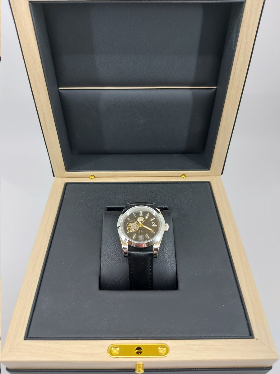 LeOdinDesigns's tweet photo. Our Custom Open-Heart Automatic With Personalised Dial https://t.co/0ldFDWV216