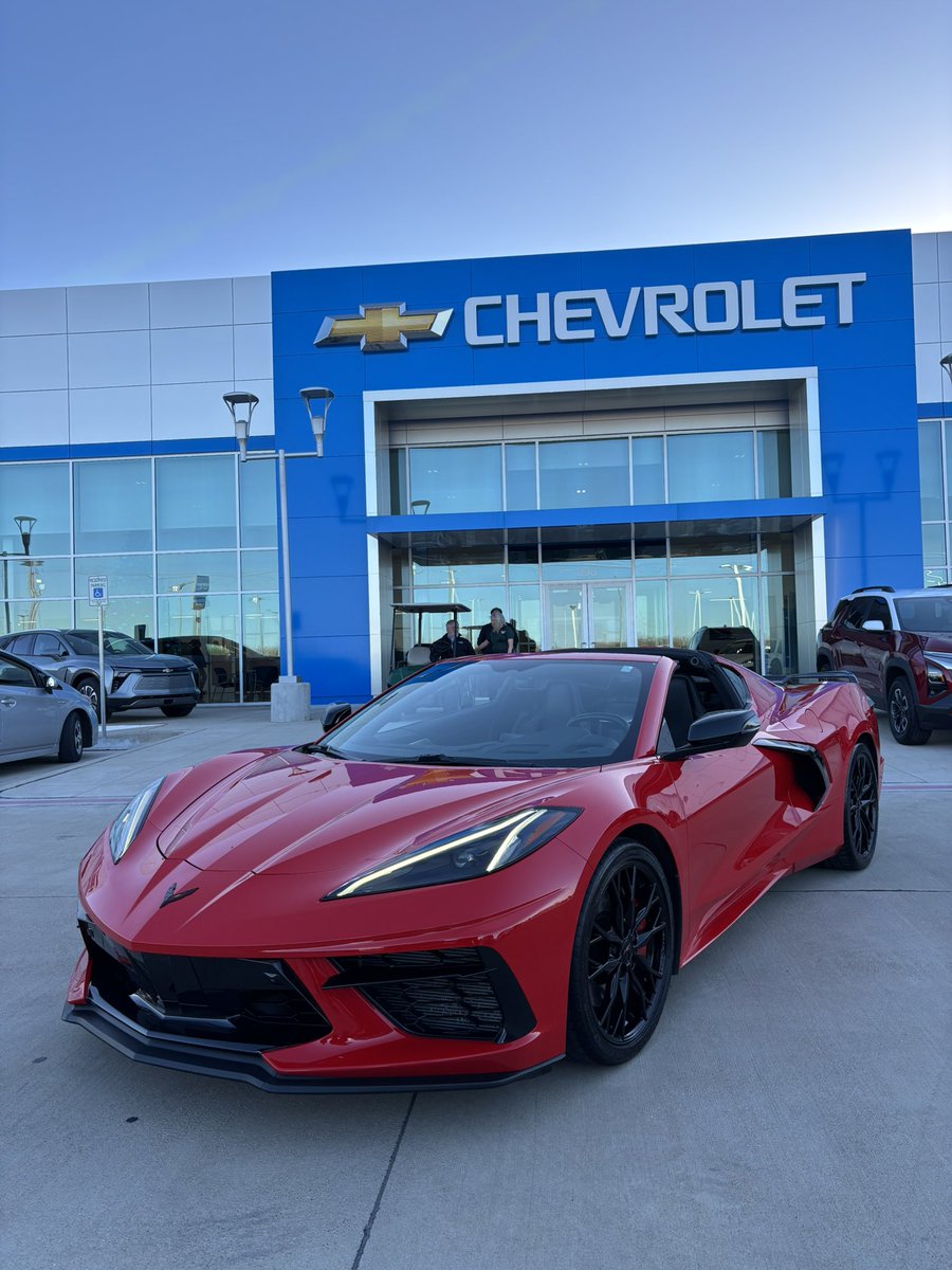 She a baddie of whateva 😶‍🌫️