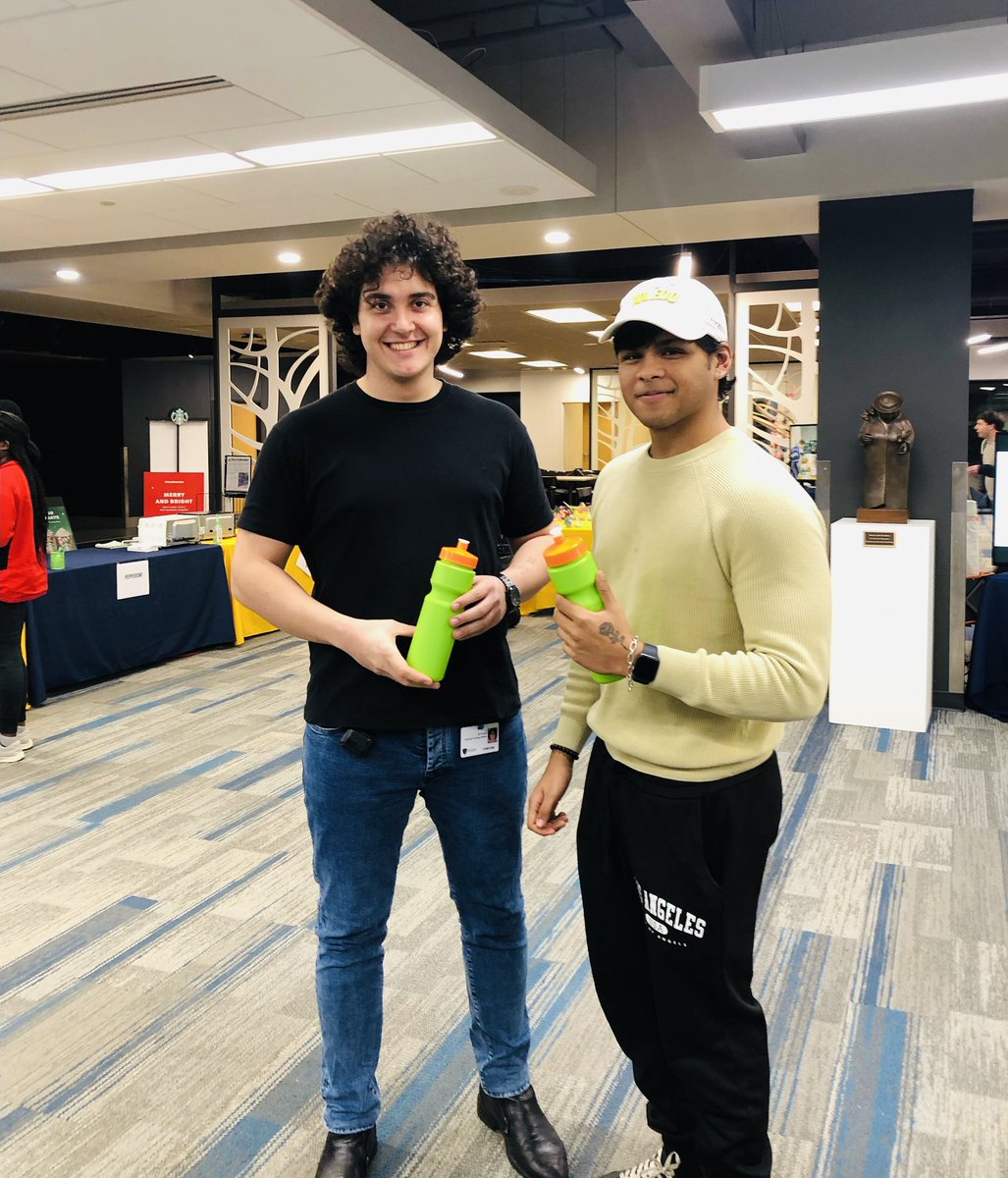 Some of our 3-hours of study rock stars (there were many more)! Thank you @toledohonors for the highlighters! Perfect for exam week!

<a href="/utcarlsonlib/">Carlson Library at UToledo</a> University of Toledo - Carlson Library
#daretolivewell #study #finalexams #collegelife #healthycommunity