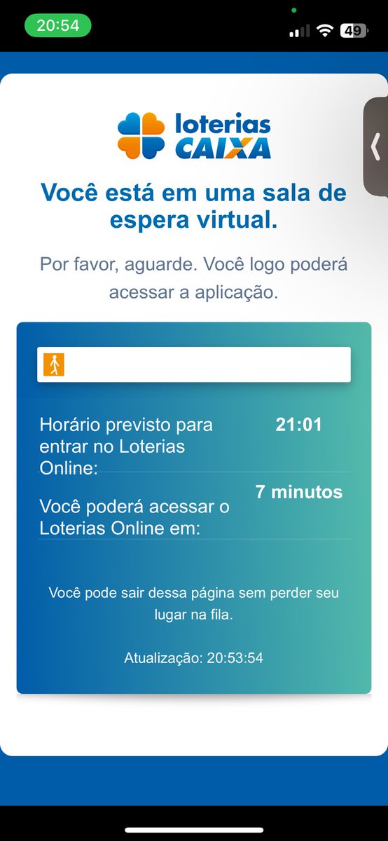 mprado's tweet photo. Brazil is the only place in the world where financial apps have waiting lines, literally. Wtfffff https://t.co/2k1CxI41Nv