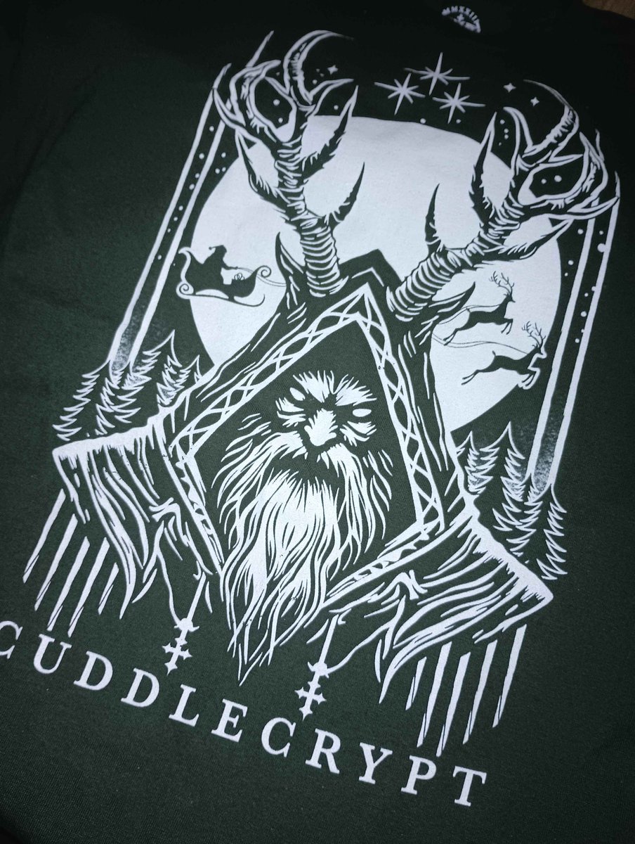 WitchyLilBunnii's tweet image. 💚 Had to get the Krampus tee in green, the green hit the hardest for me! 💚

Wanna get your own? 
You have till Jan 1st 2025 to snag this beast before its GONE! 

Use code: WITCHYLILBUN for 10% off your order! 

🔗cuddlecrypt.com/products/holid…🔗

#CuddleCrypt
