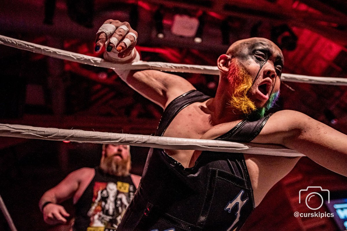 CurskiPics's tweet photo. FAVORITE WRESTLING PHOTOS OF 2024
Posting my favorites of the year all month!
@arikcannon and @Joeleesun at @TimebombPro - 03/09/24
#photography #favoritesof2024 #wrestling #prowrestling #arikcannon #cho #timebombpro #pentax https://t.co/2NmXcaeLHL