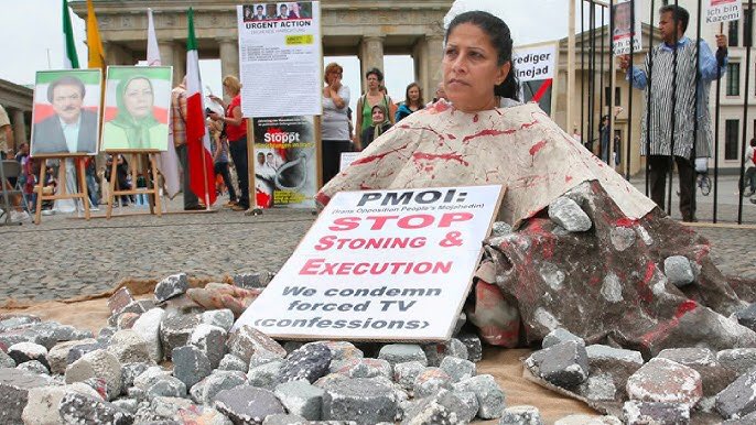 AstuteGaba's tweet photo. Evil has only one rule book, one law I.e. SHARIA LAW
Wherever ISL@M spreads, Humanity Dies !
#Islam #Taliban #WomeninIslam #News #BreakingNews #Afghanistan #Afghan #Stonetodeath #Islamistheproblem #IslamisEvil #ShariaLaw #London https://t.co/MLnDSCRc1S