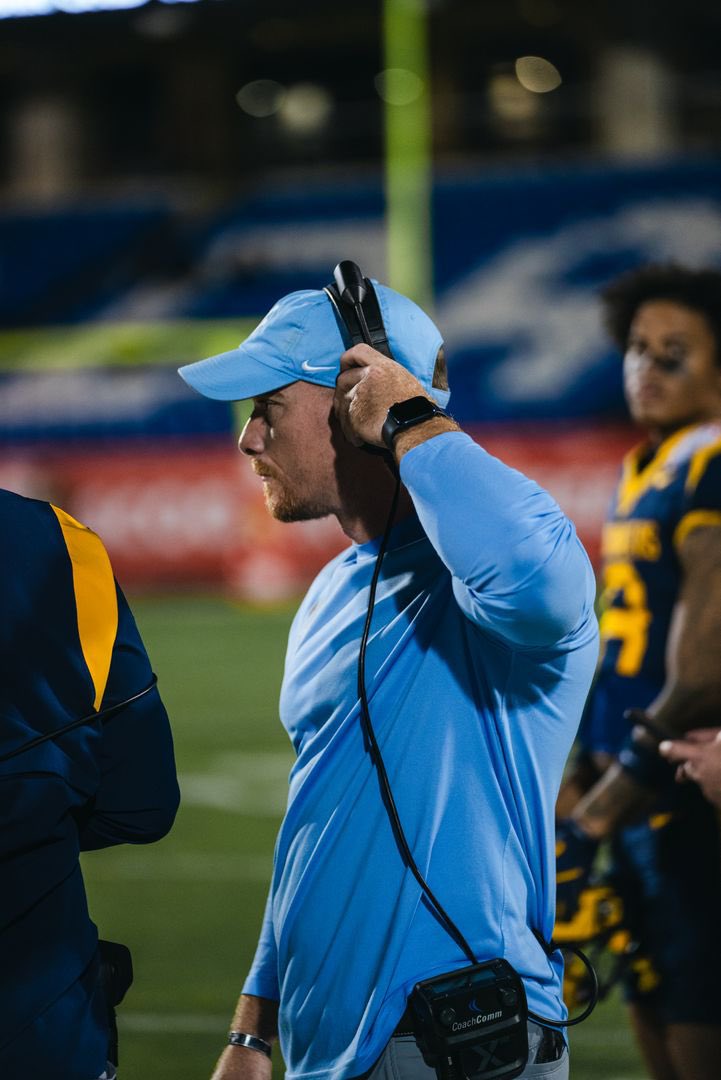 Coach Dustin Lawless tweet media