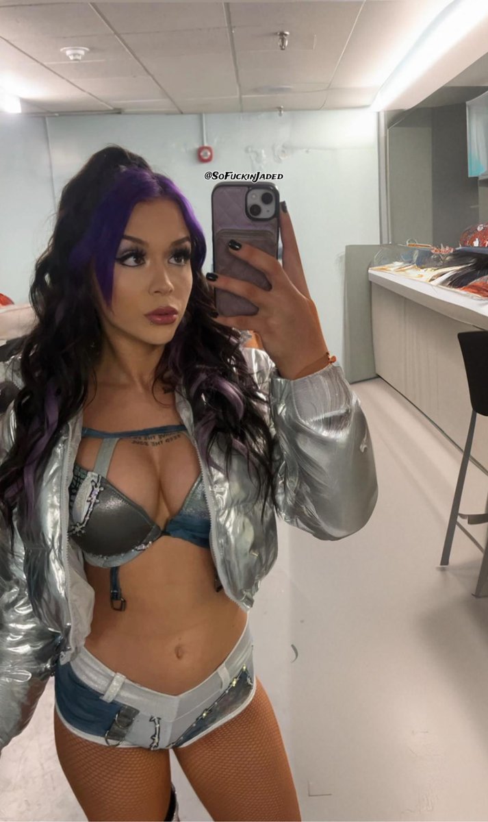 The best selfies are taken by me.