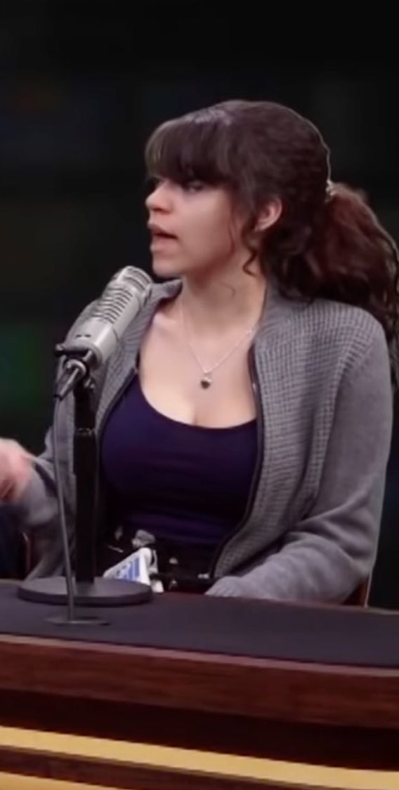 pearlythingz's tweet image. Next up we have Brittney Venti!