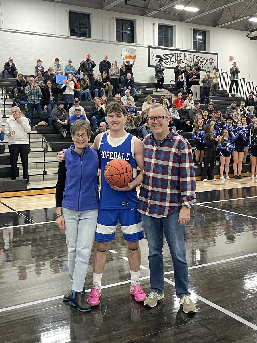 HopedaleSports's tweet photo. Congratulations to Patrick Madden tonight on making it into the 1000pt club!   @tgsports @MetroWestSports @hopedalehoops https://t.co/iTLDod9T3l