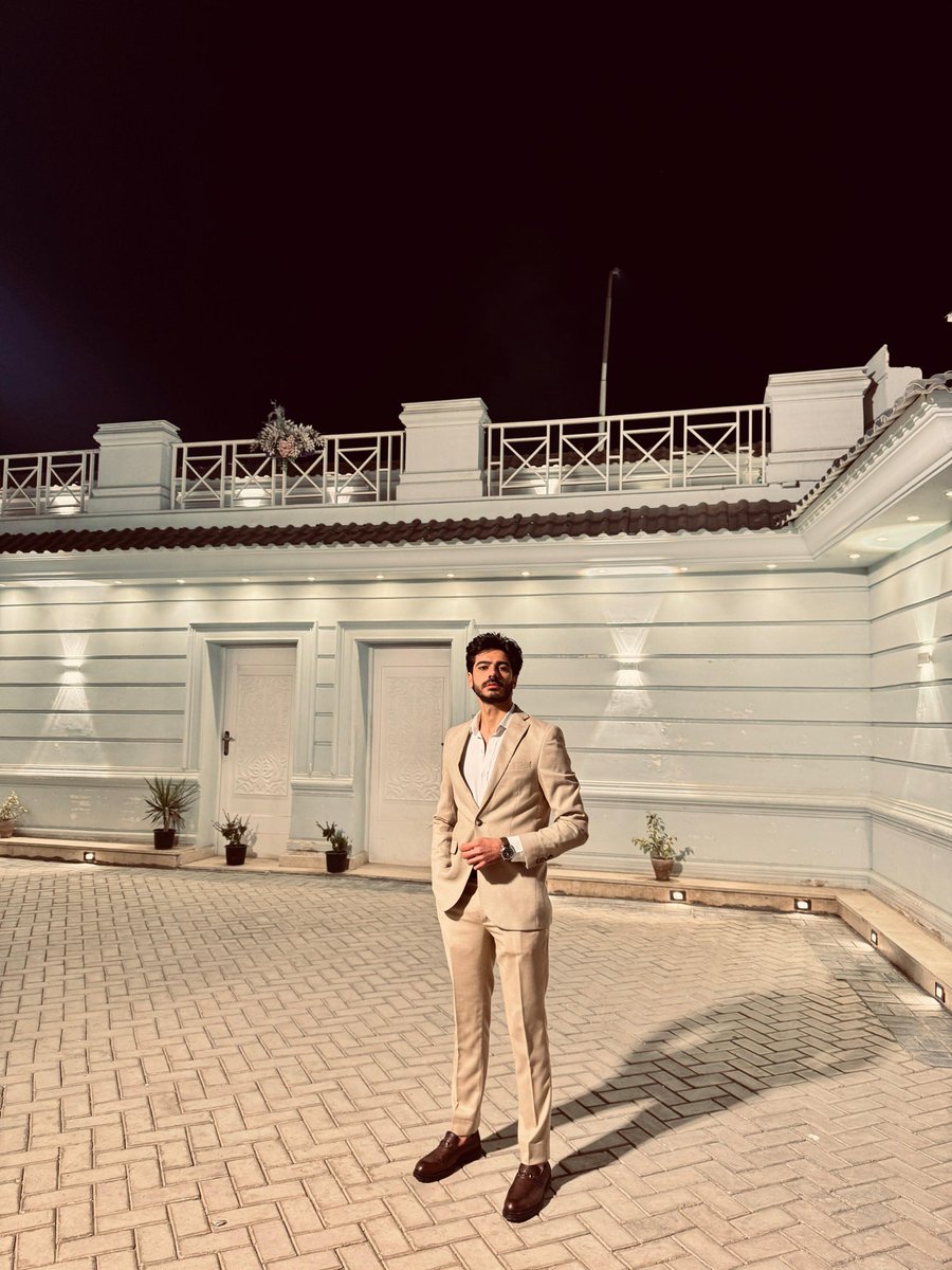 muhmdosmann's tweet photo. Classy 🤎 https://t.co/tL9znnd1Gv