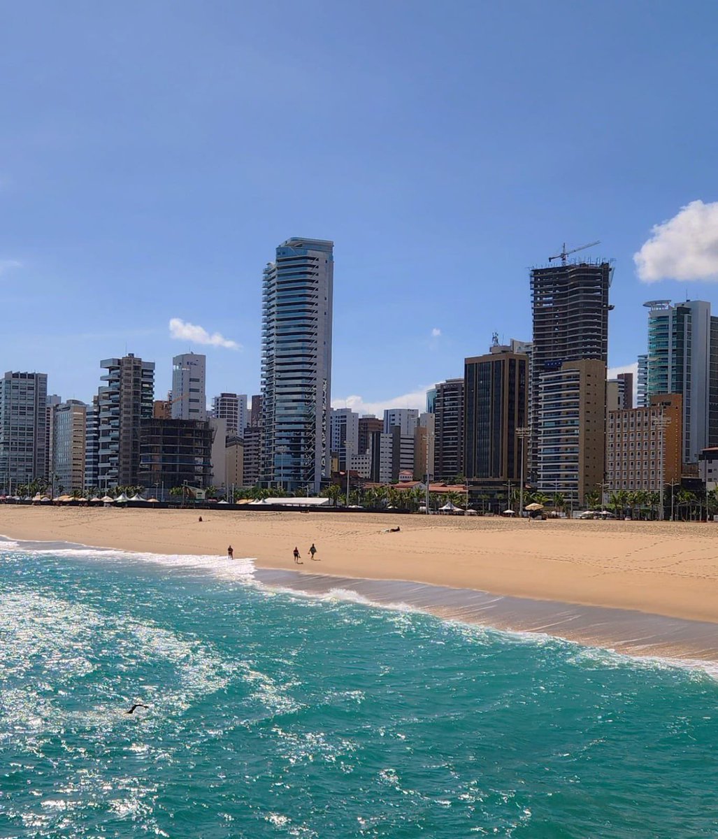 gehalme's tweet photo. Permitam-me exaltar o mar do Ceará, enquanto vcs falam mal do mar de Balneário Camboriú. #fortaleza #canoaquebrada #fortim #jeri https://t.co/av3Za2lCd2