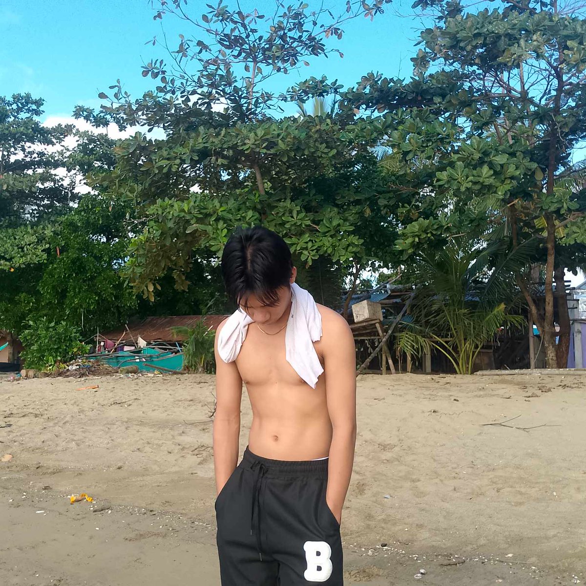 Manong🍀 tweet media