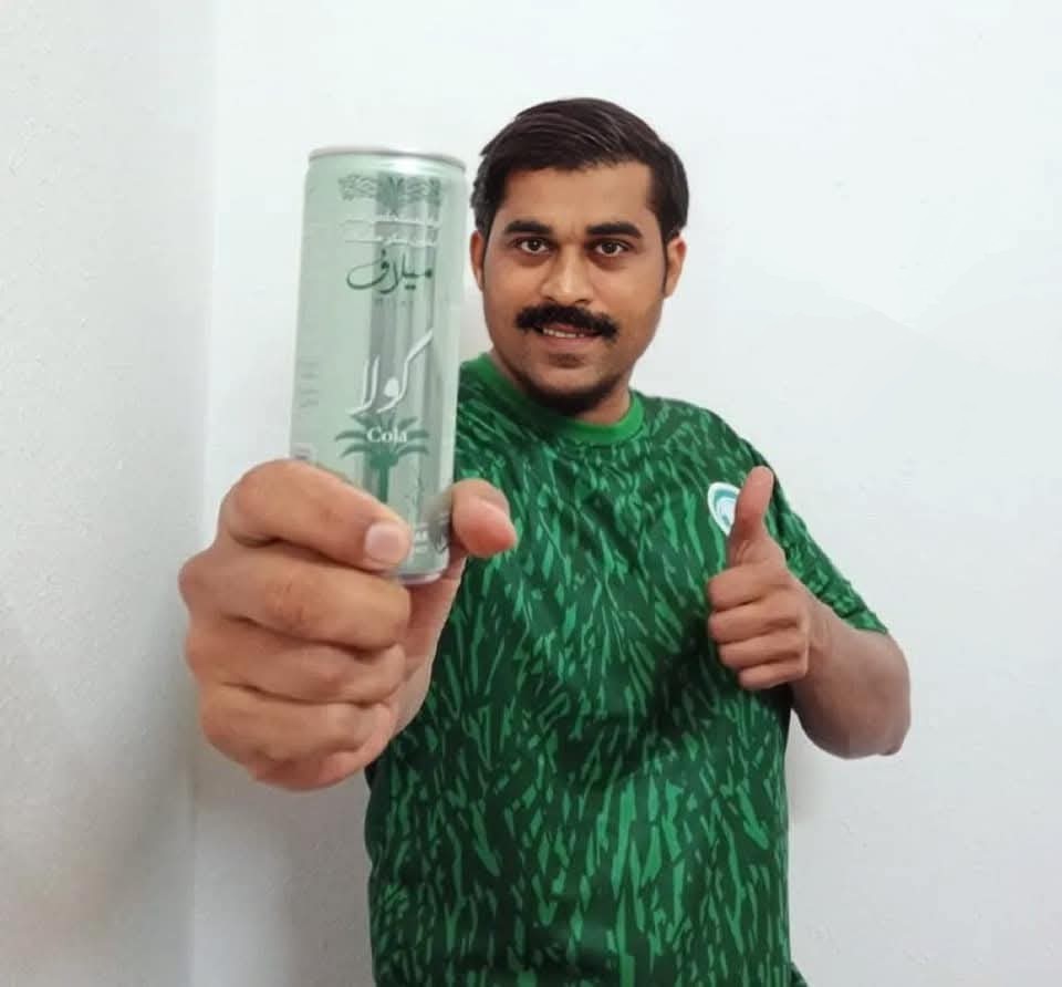 midhunpm477's tweet photo. ബഹിരാകാശത്ത് വച്ച് രണ്ട് ഉപ��്രഹങ്ങളെ യോജിപ്പിക്കുന്ന വിദ്യയുമായി ISRO, PSLV - C69 SpaDeX വിജയകരമായി വിക്ഷേപിച്ചു.

ഇതേ സമയം മതേതര പ്രബുദ്ധരായ കുറേയാളുകൾ സോഷ്യൽ മീഡിയ���ിൽ, സൗദി കൊണ്ട് വന്ന മിലാഫ് കോള ആരോഗ്യത്തിന് നല്ലതാണ്, ഇന്ത്യയ്ക്ക് ഇപ്പോഴും ഗോ മൂത്രവും,കുറേ പ്രതിമകളും മാത്രം. https://t.co/CqyiWxhaVs