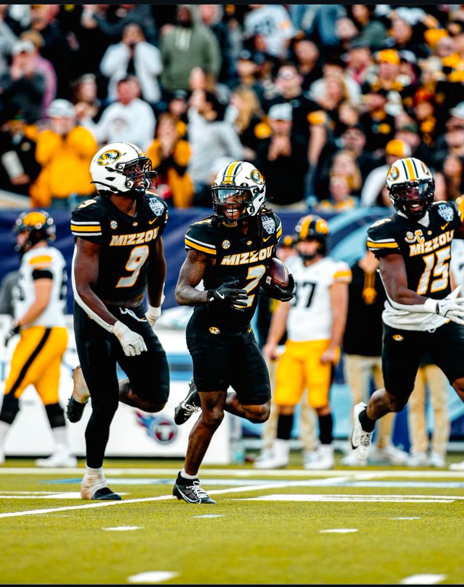 Great job! <a href="/toriano2x/">Toriano Pride Jr.</a>