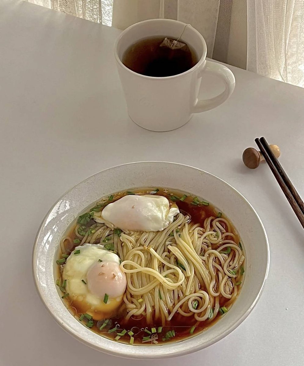 朝はこの朝食から始まる