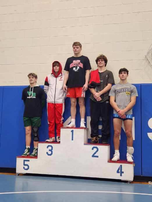 FairfieldWC's tweet image. Indians wrestled at the Kenston invitational this weekend, Team placed 5th. Placers were Carson Pitz, Jamere Harmon, Jake king ,Jeremy Jordan and Reid Byers.