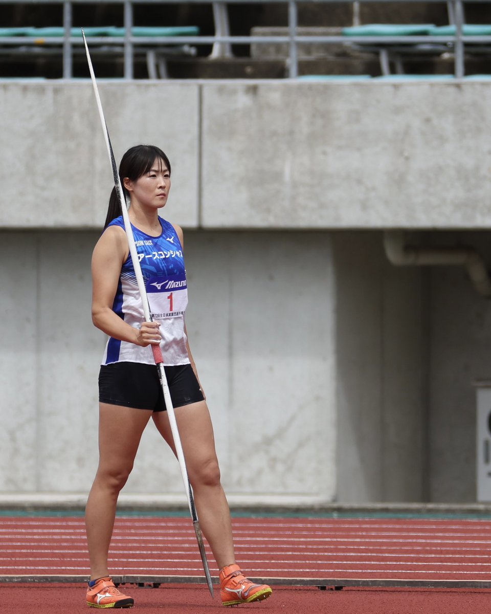 右代織江 tweet media